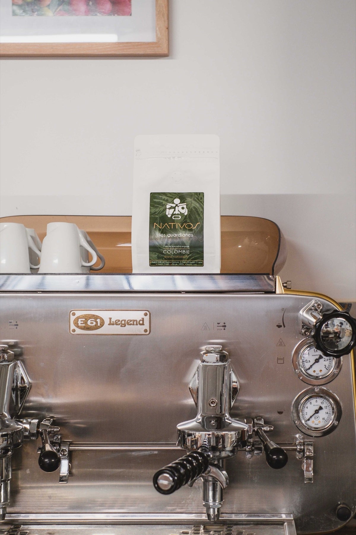 Café Nativos sur une machine espresso professionnelle